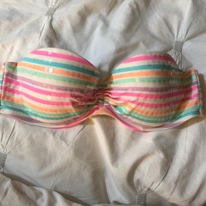 Strapless bikini top